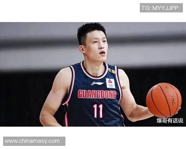 周鹏：从篮球场上的拼搏者到生活中的智慧引领者的成长之路