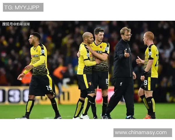 登克尔克与维也纳迅速的激烈对决揭示足球战术新趋势